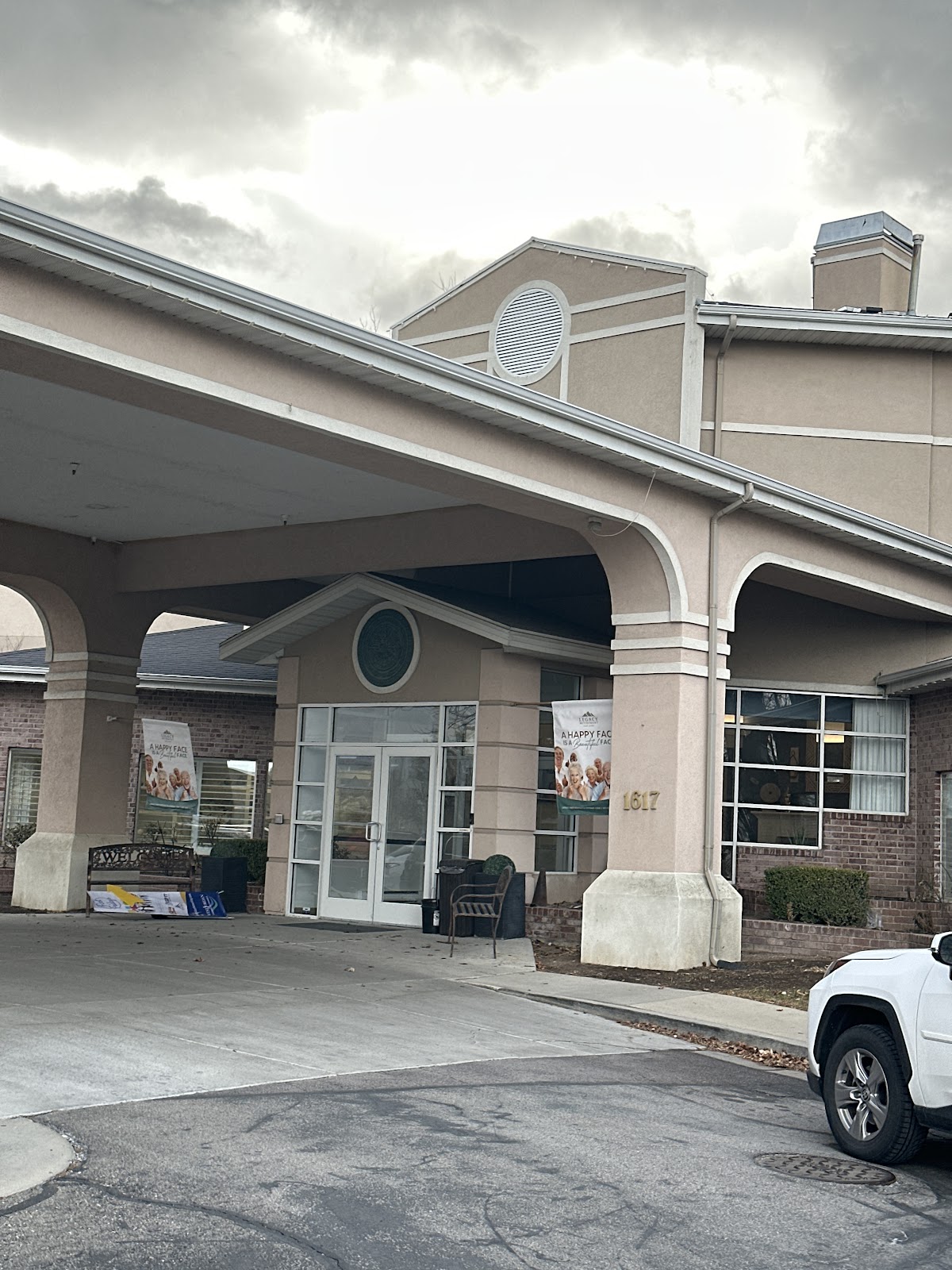 Legacy Retirement Residence