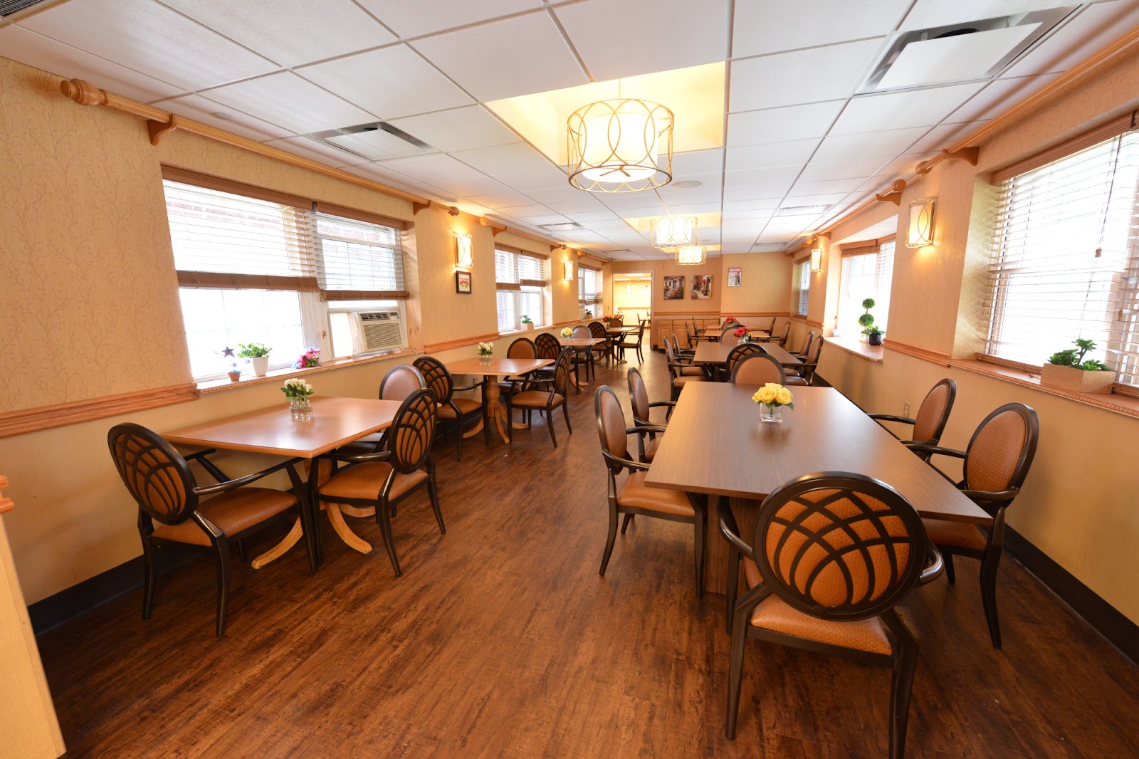 Birchwood Suites Enhanced Assisted Living and Memory Care Community