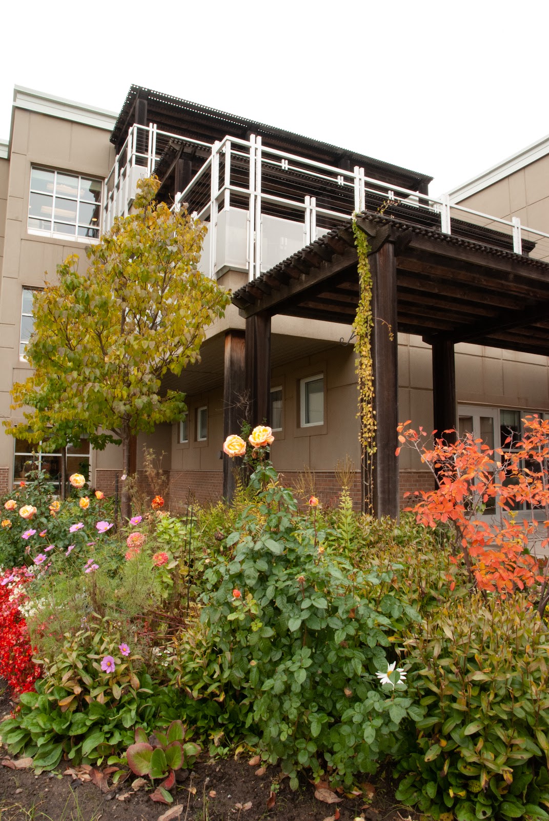 Extendicare West Oak Village Long-Term Care Home