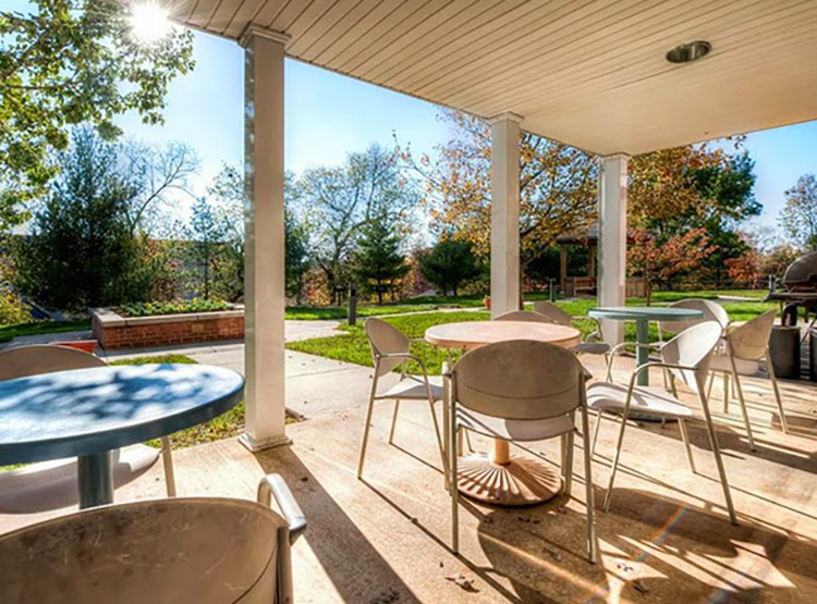 Laurel Lakes Senior Apartments