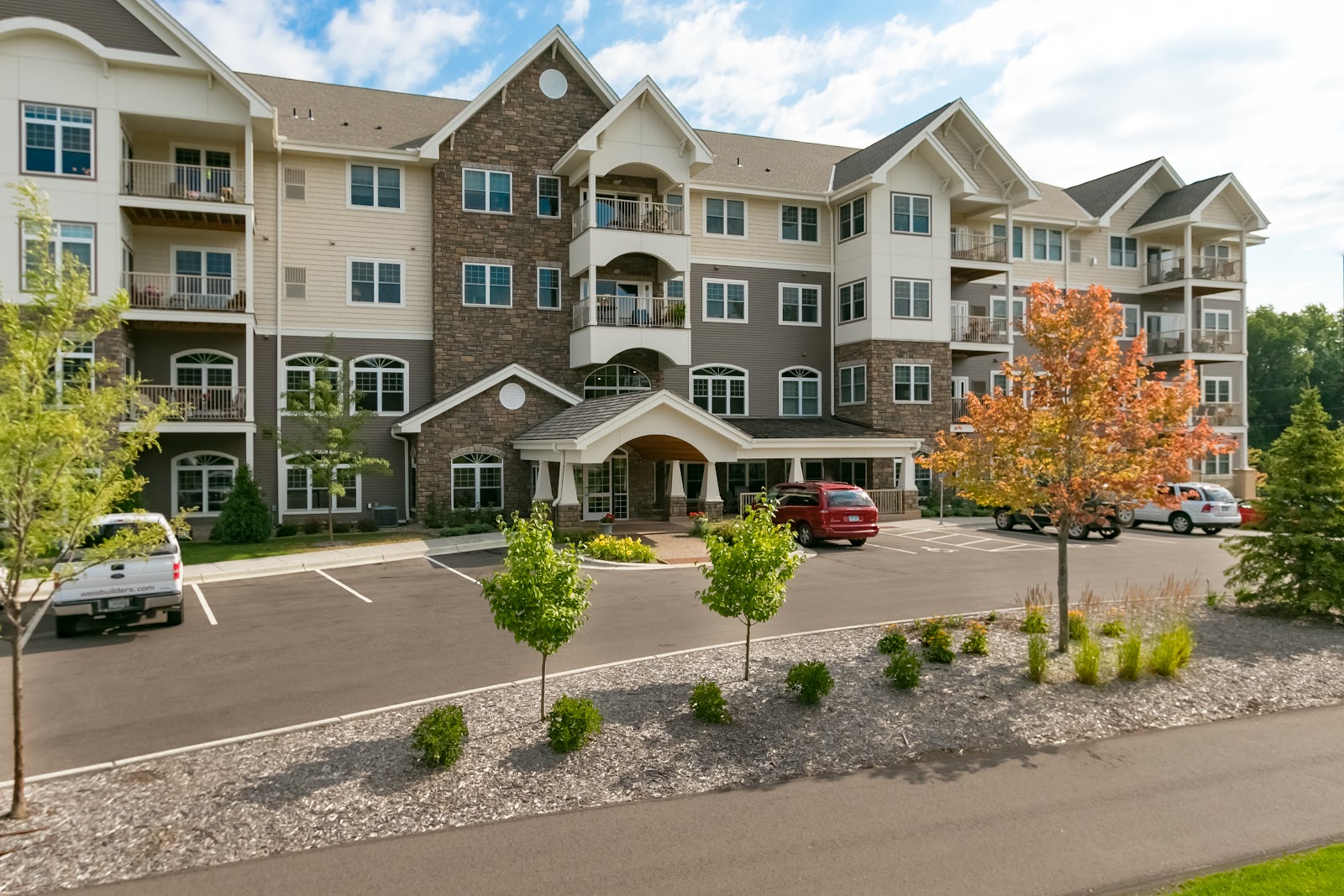 Applewood Pointe of Champlin