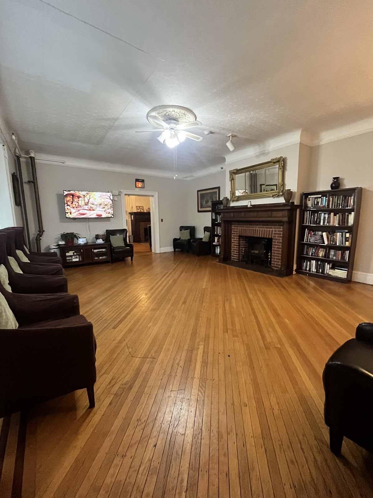 Westwind Manor