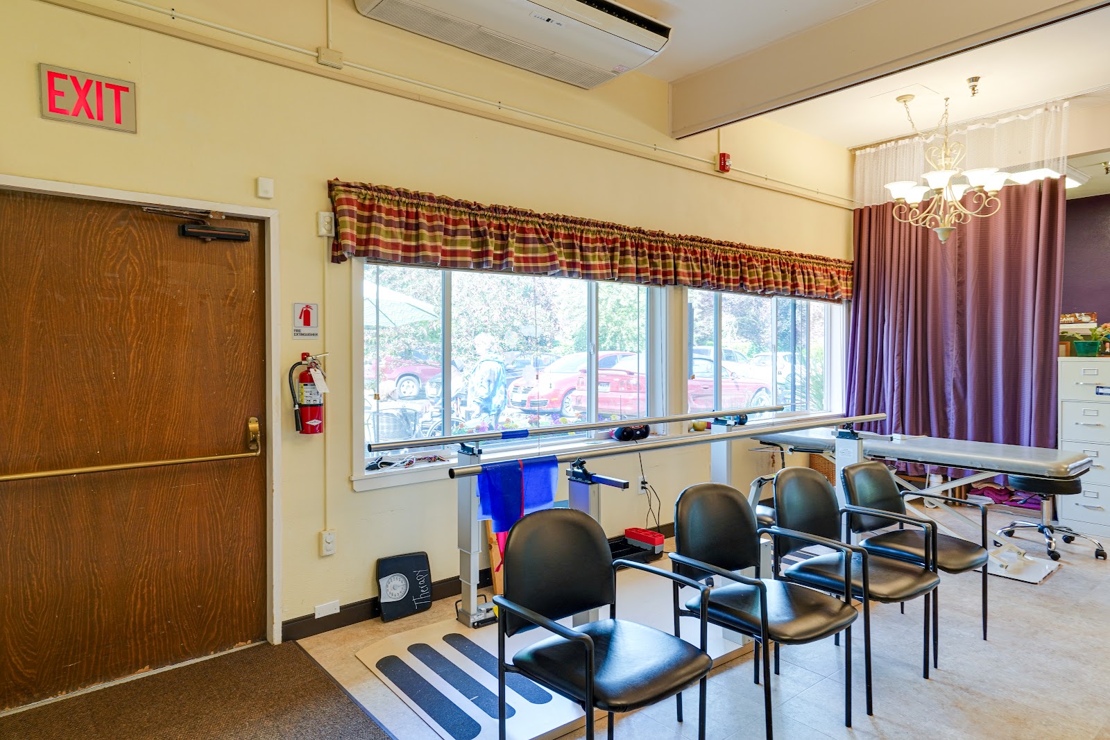 French Prairie Nursing & Rehabilitation Center