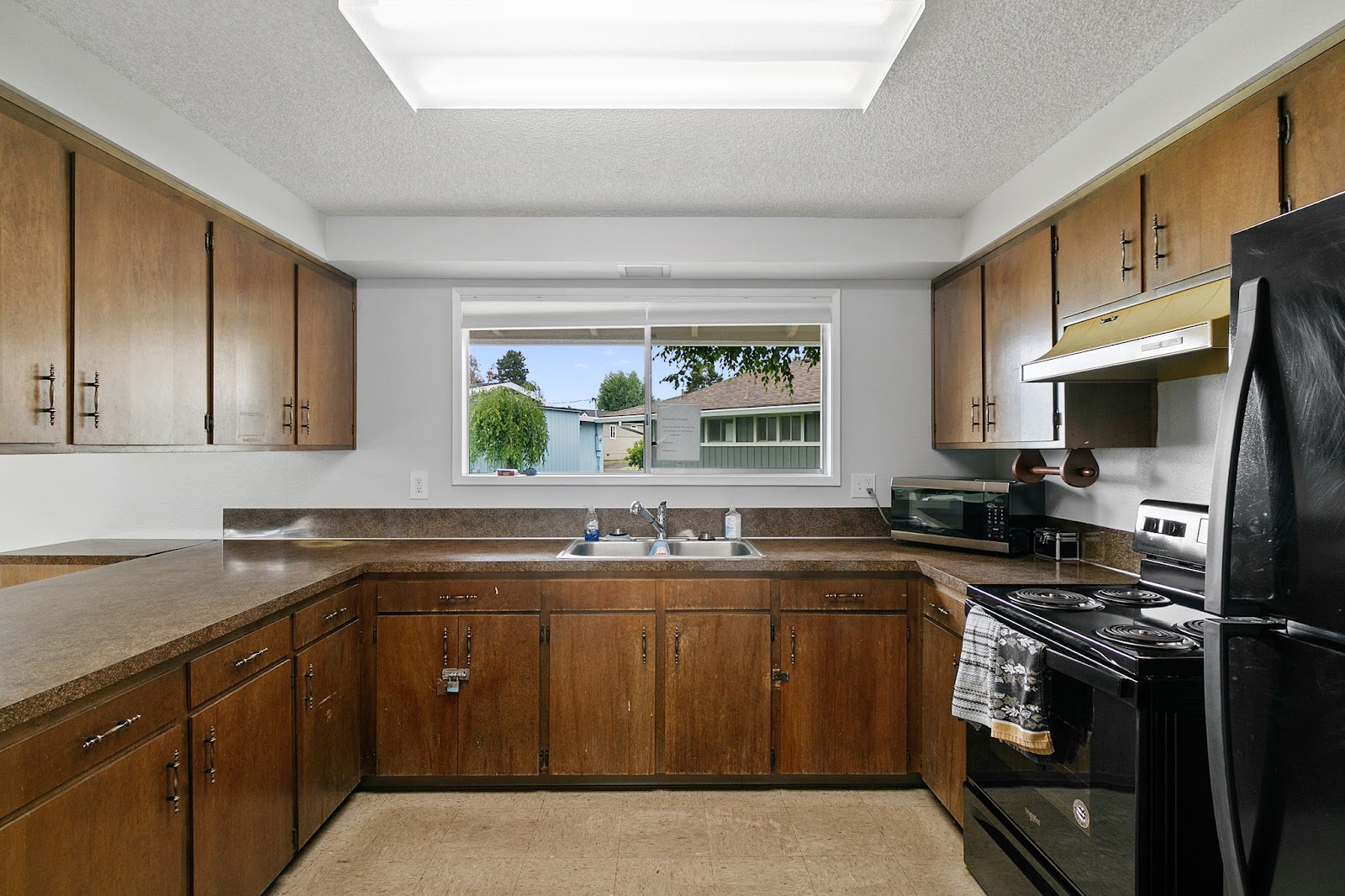 Woodburn Senior Estates Mobile Home Community