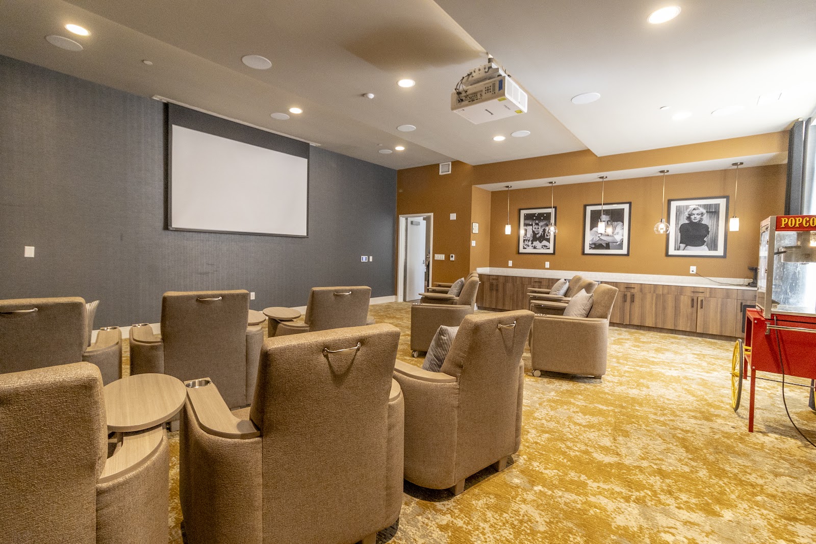 StoryPoint Novi