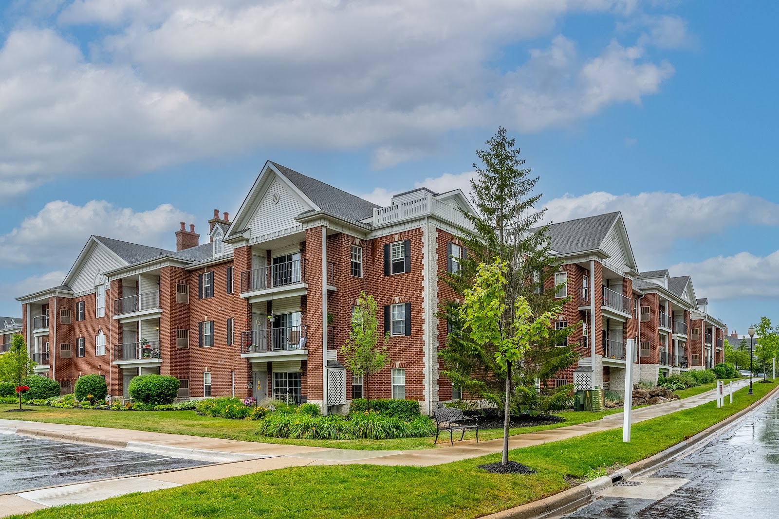 Waltonwood Twelve Oaks