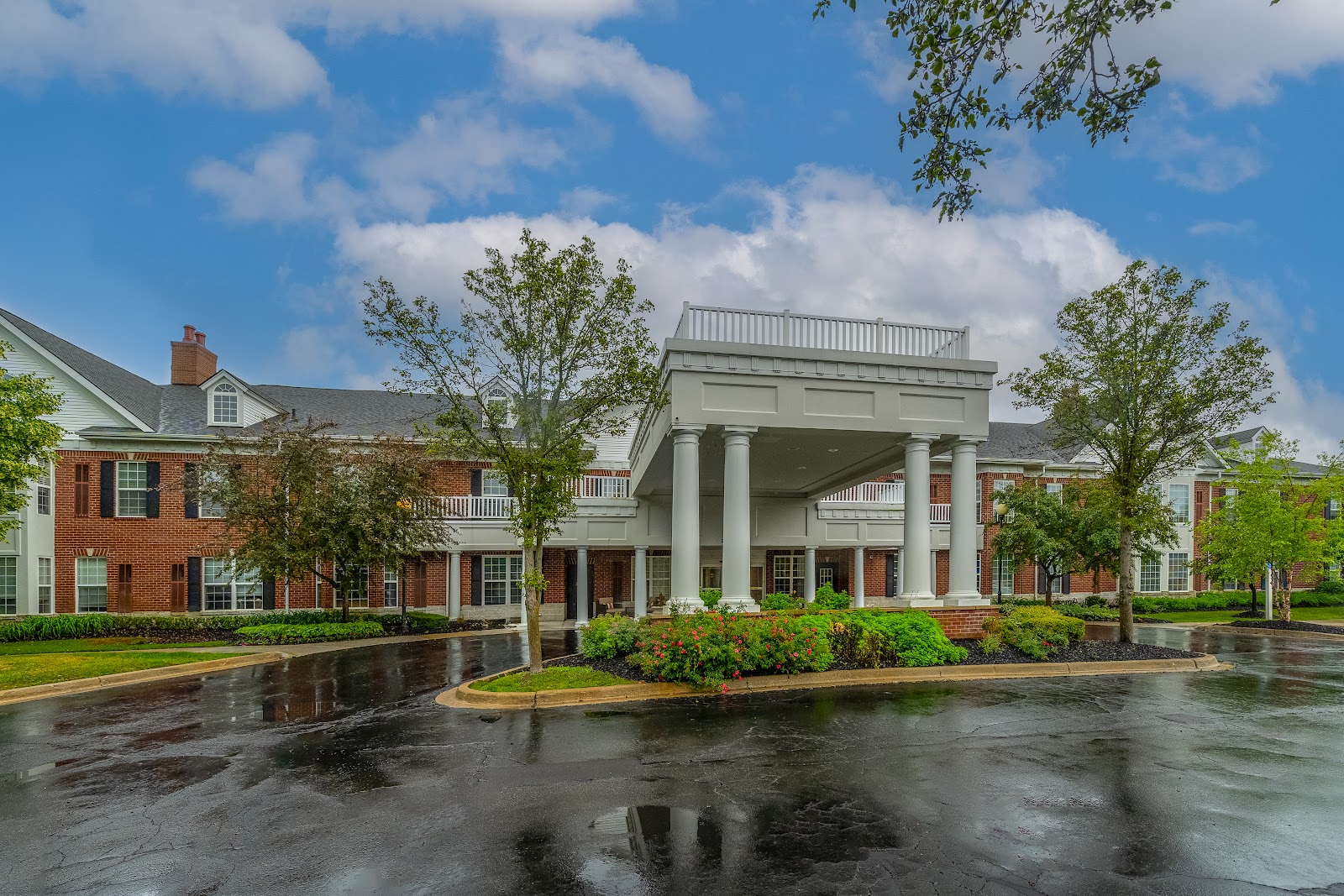 Waltonwood Twelve Oaks