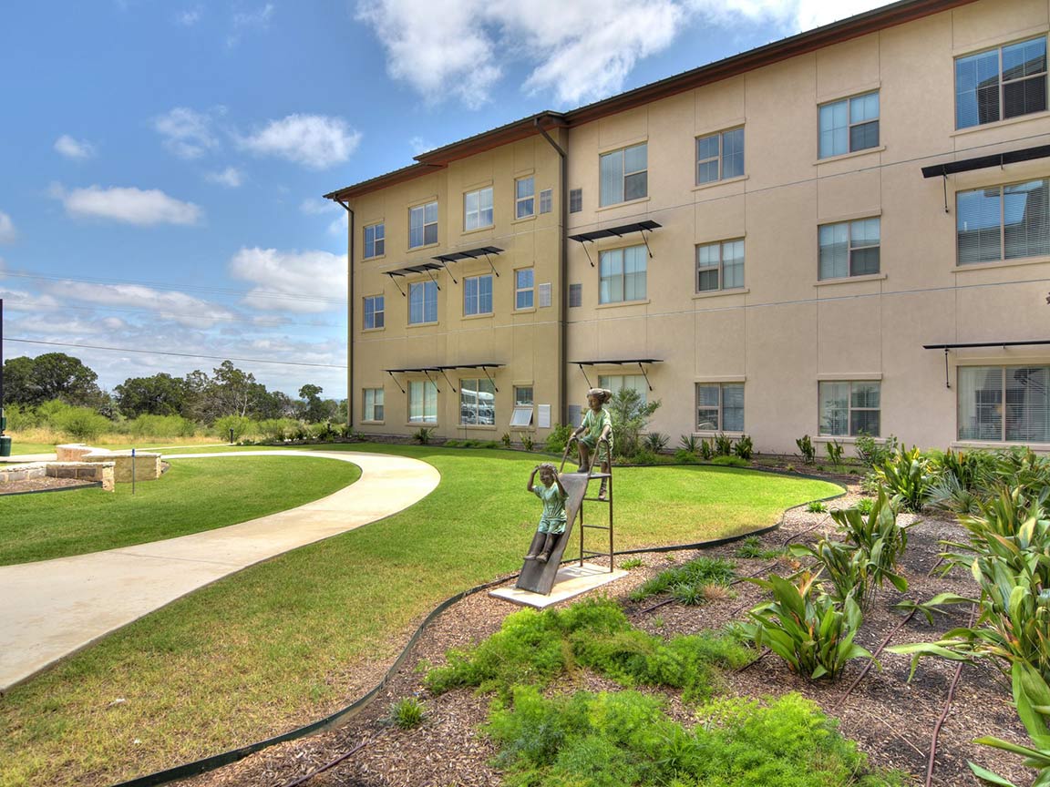 Élan Westpointe at New Braunfels
