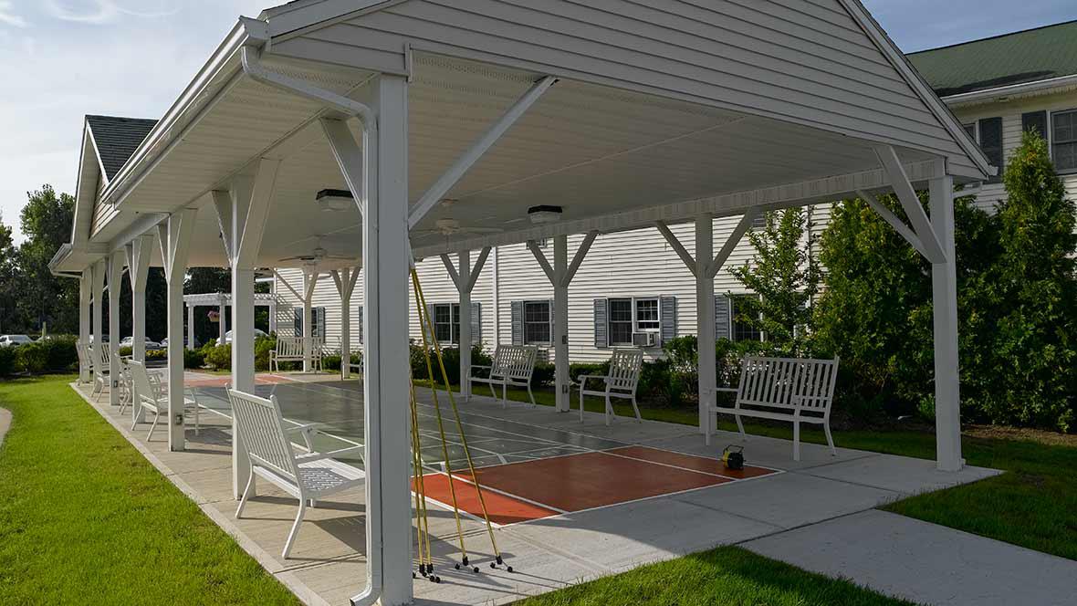 Peregrine Senior Living at Shaker | Assisted Living & Memory Care in Albany, NY