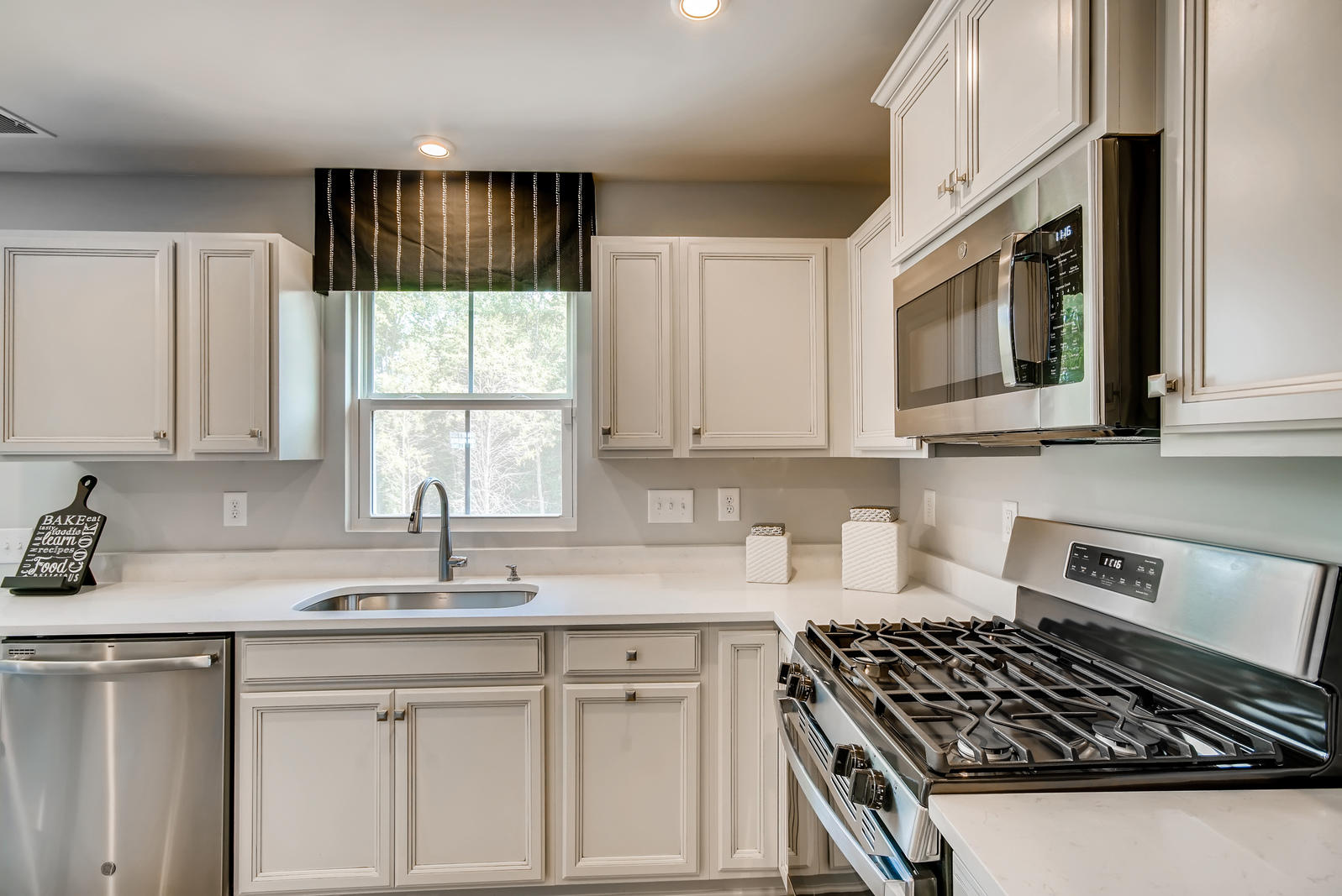 Ryan Homes at Legacy at East Greenwich 55+