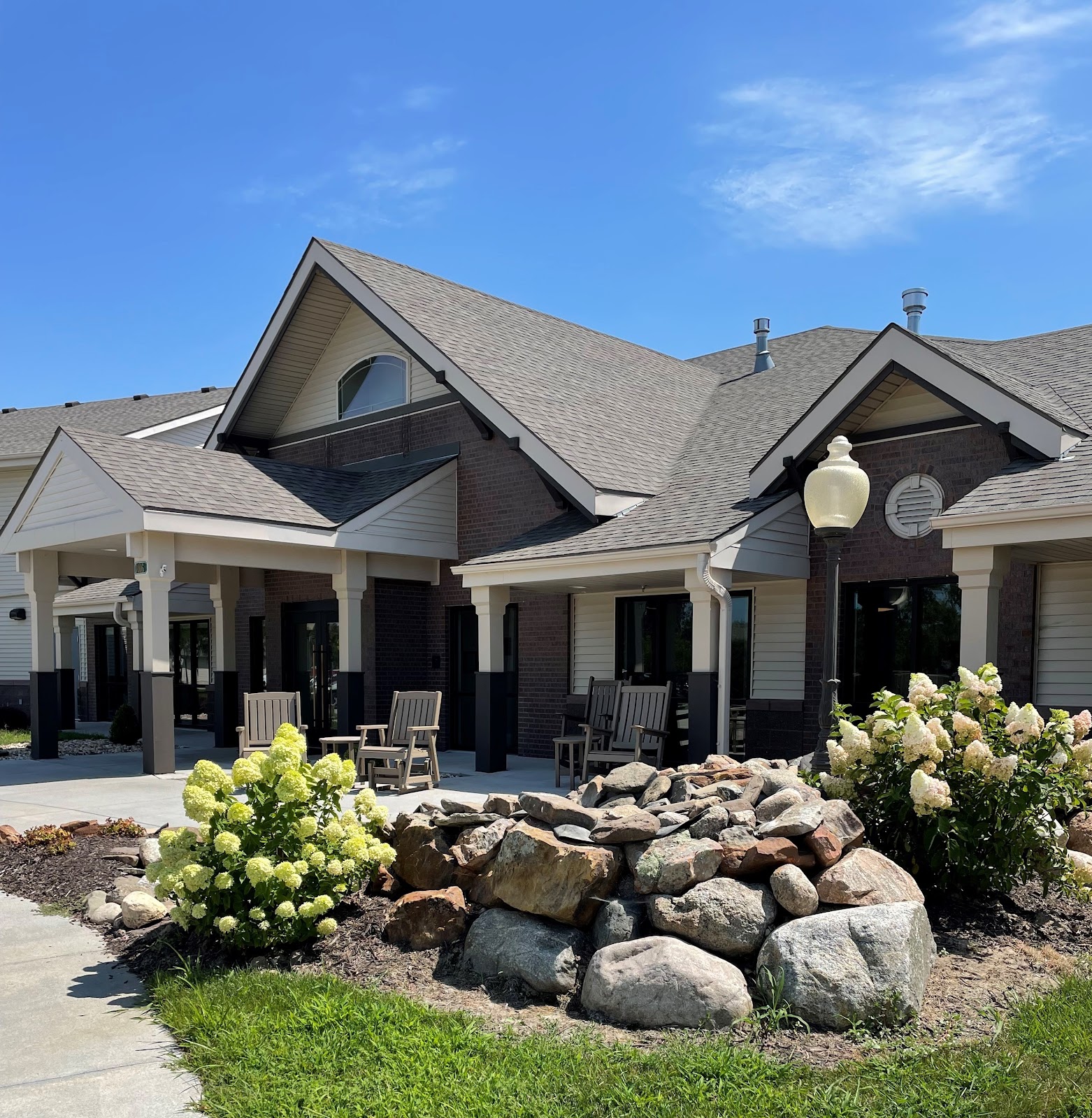Valley Lakes Assisted Living