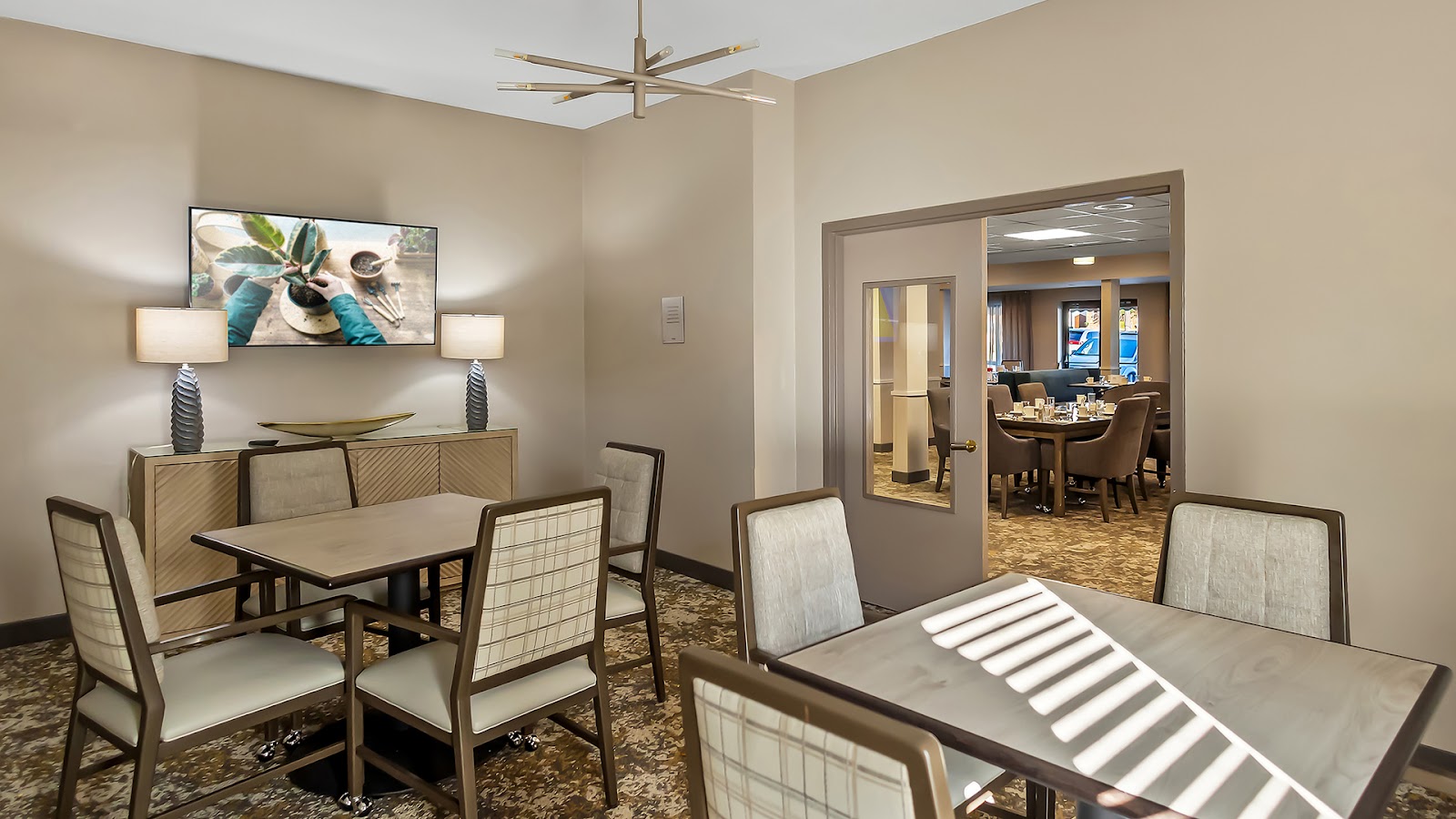 Holiday Chateau Ridgeland