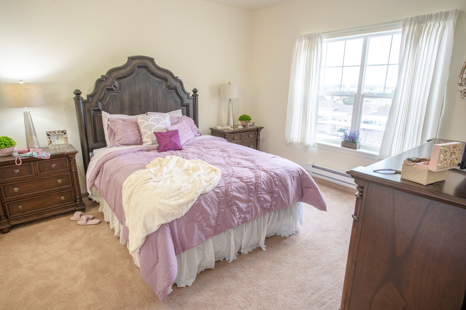 Colonial Gardens Gracious Retirement Living