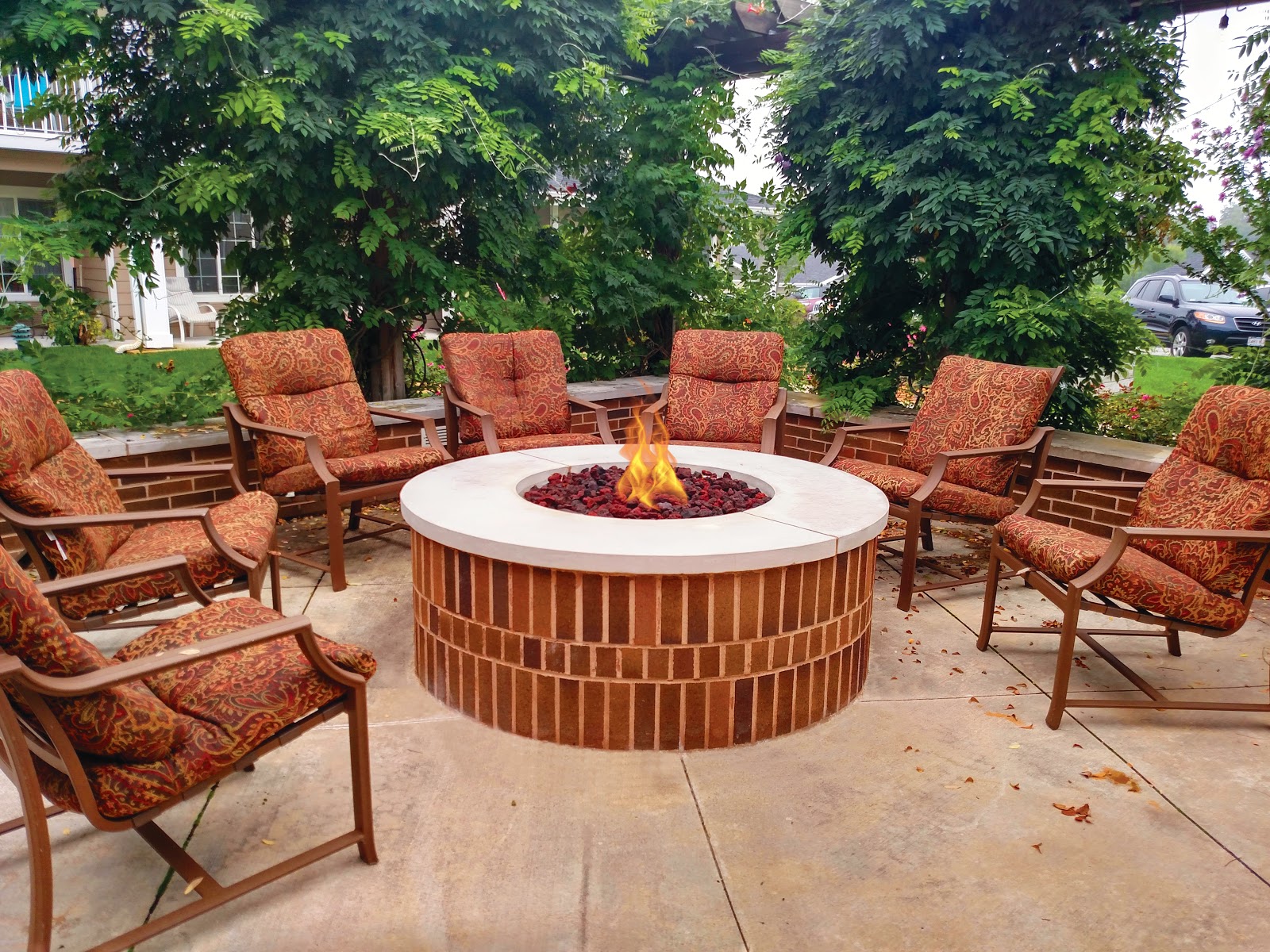 Colonial Gardens Gracious Retirement Living