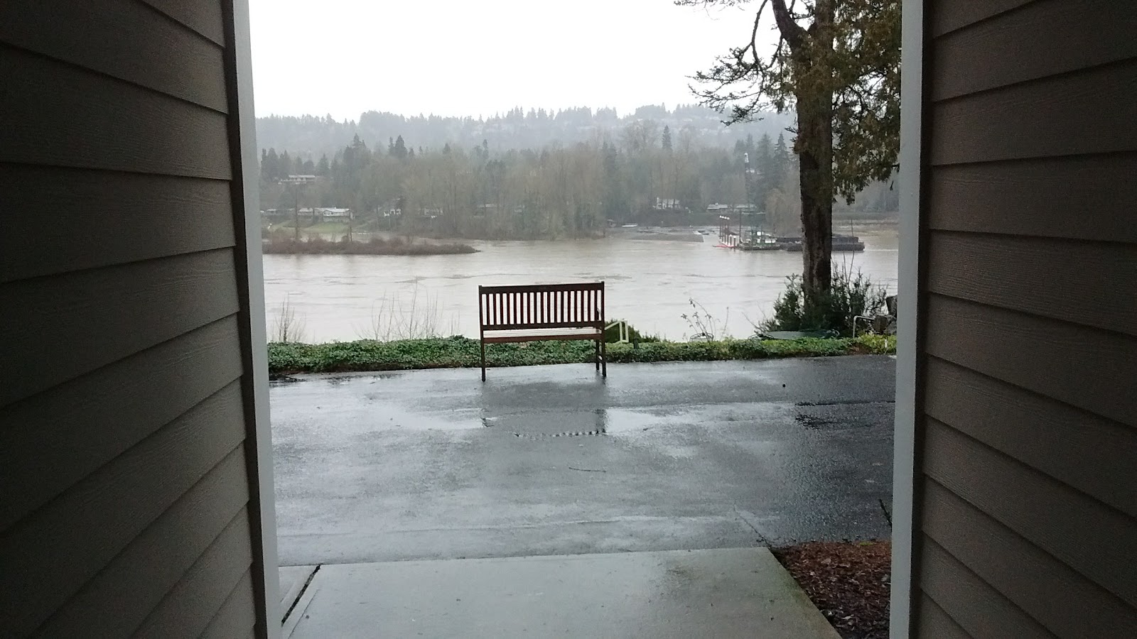 Homewoods On the Willamette