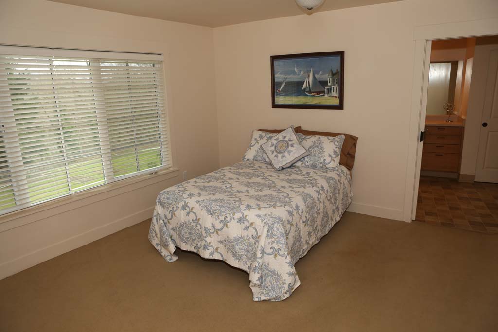 Redmond Heights Senior Living