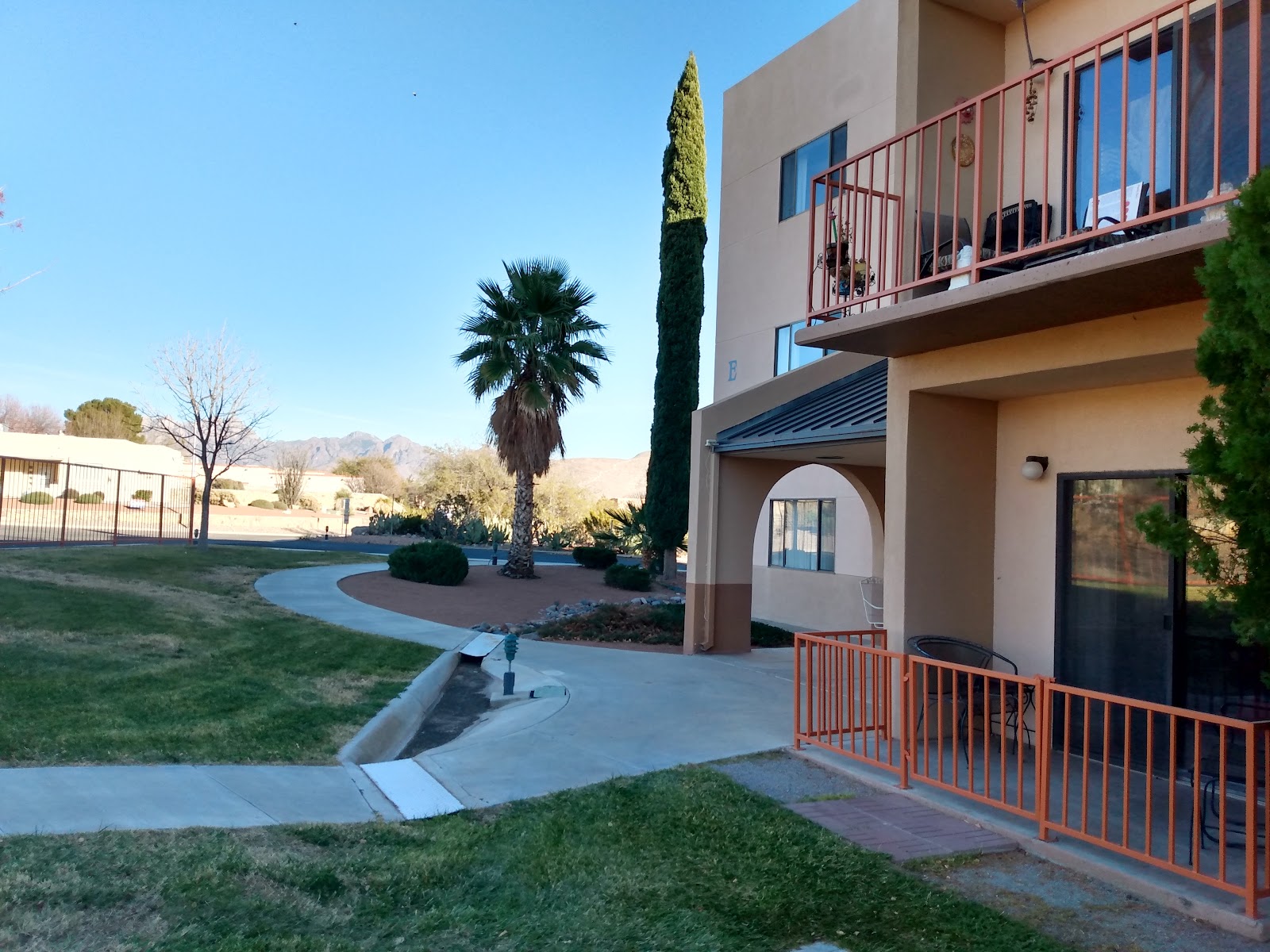 Las Cruces Village Nursing & Rehabilitation
