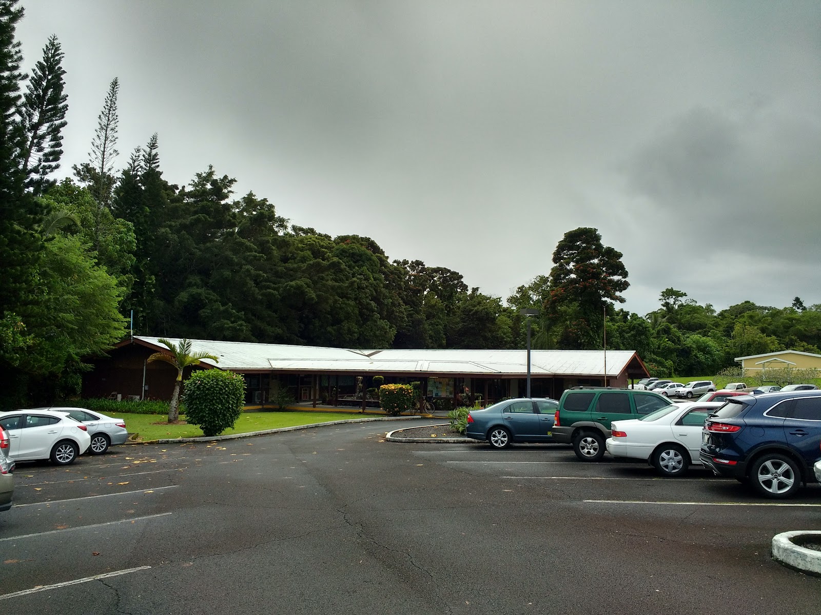 Kamanā Senior Center