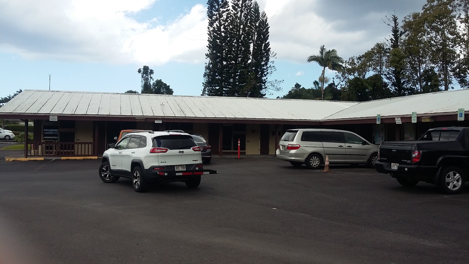 Kamanā Senior Center