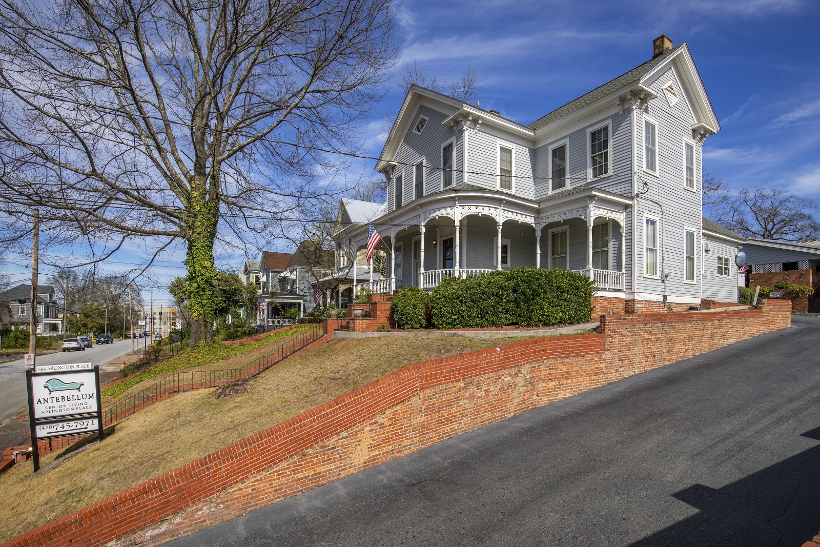 Antebellum Senior Living on Arlington