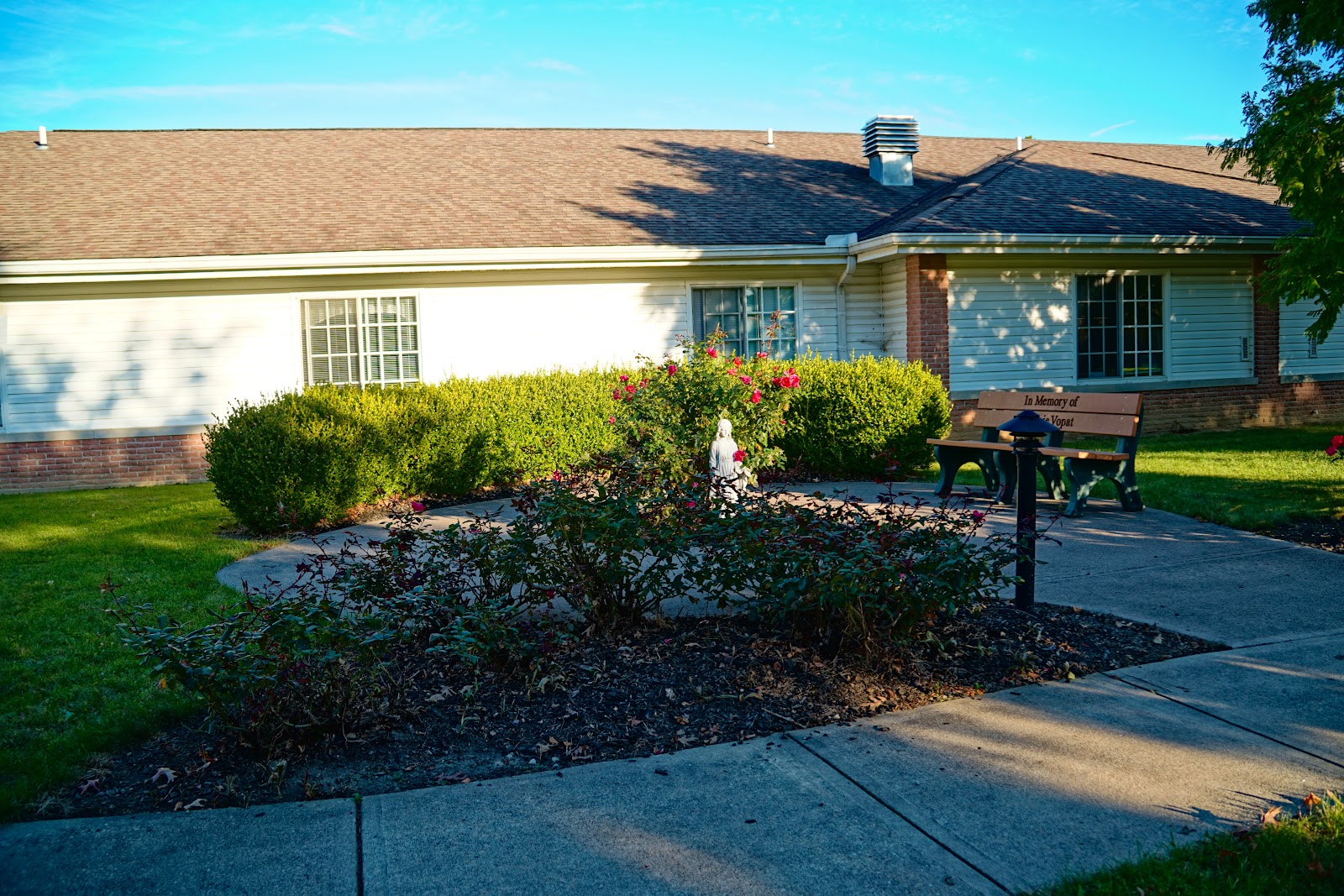 Avon Oaks Caring Community