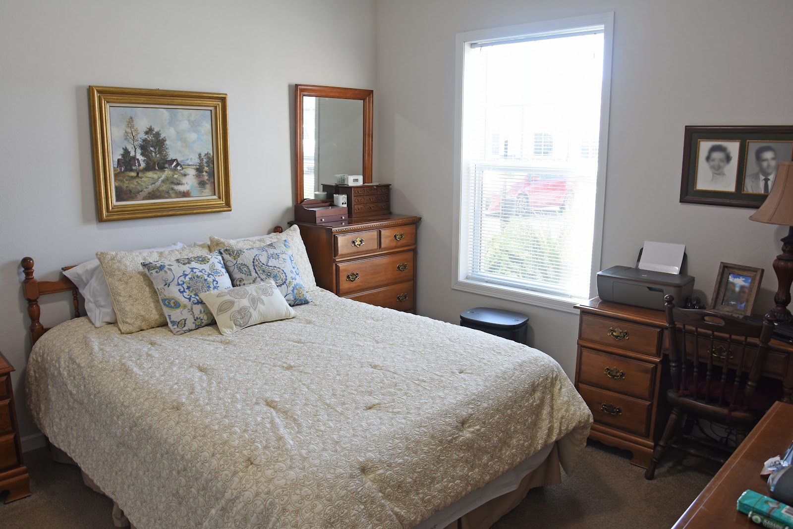 Colonial Village Overland Park