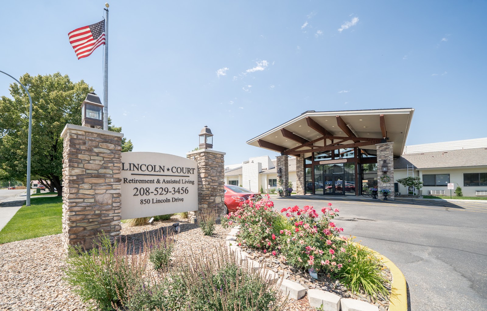 Lincoln Court Assisted & Senior Living