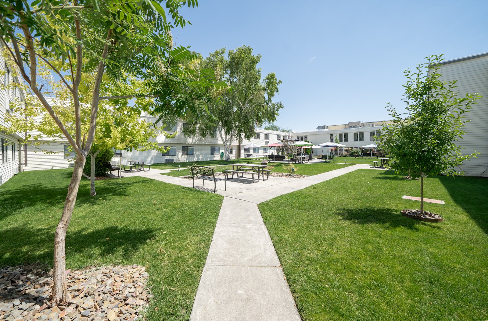 Lincoln Court Assisted & Senior Living