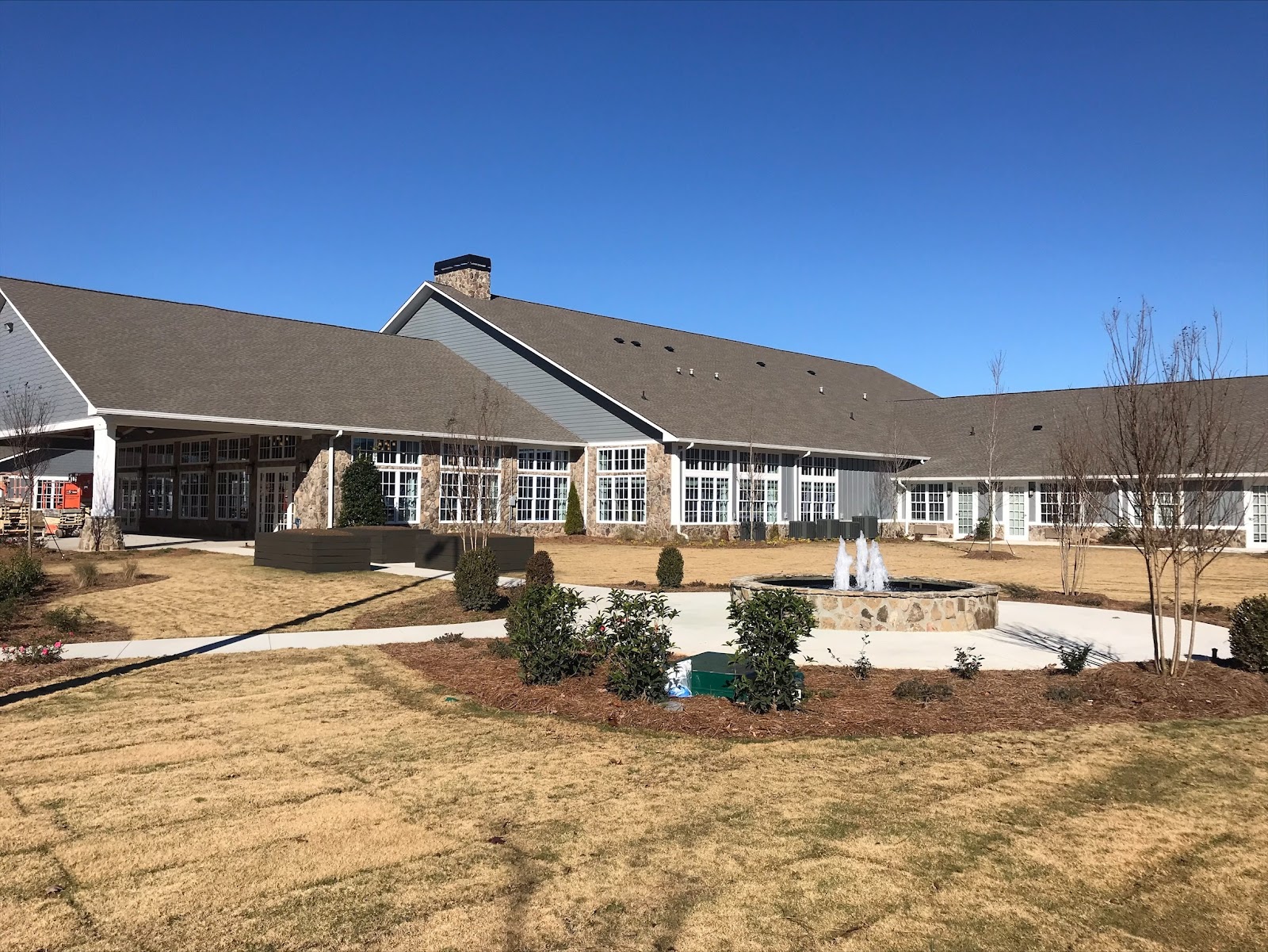 Manor Lake Assisted Living & Memory Care - Hoschton