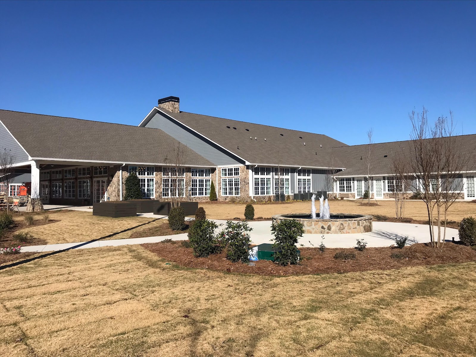 Manor Lake Assisted Living & Memory Care - Hoschton