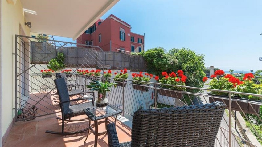 Albergo per Anziani Domus Relais - Posillipo