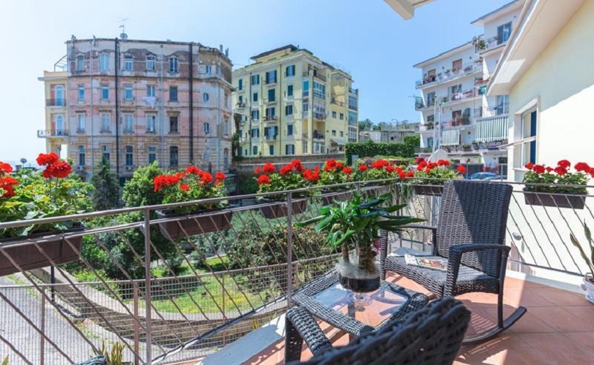 Albergo per Anziani Domus Relais - Posillipo