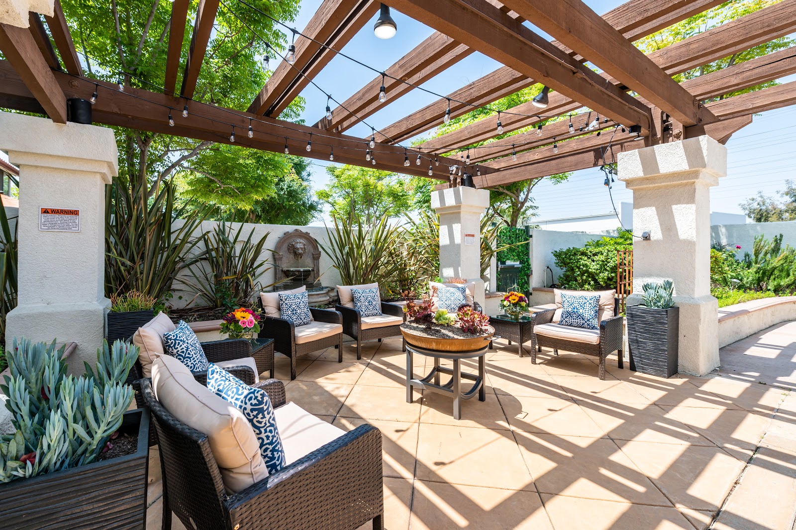 Aegis Living Granada Hills