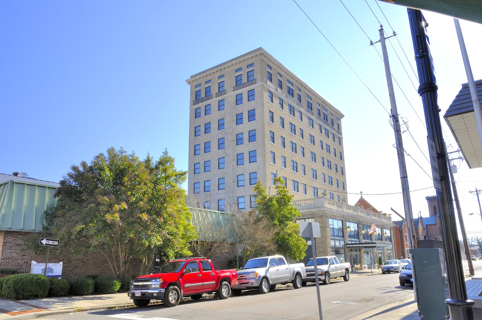 Virginia Dare Apartments