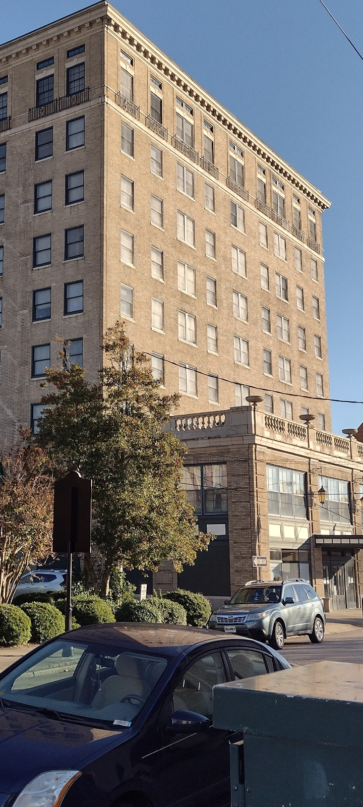 Virginia Dare Apartments