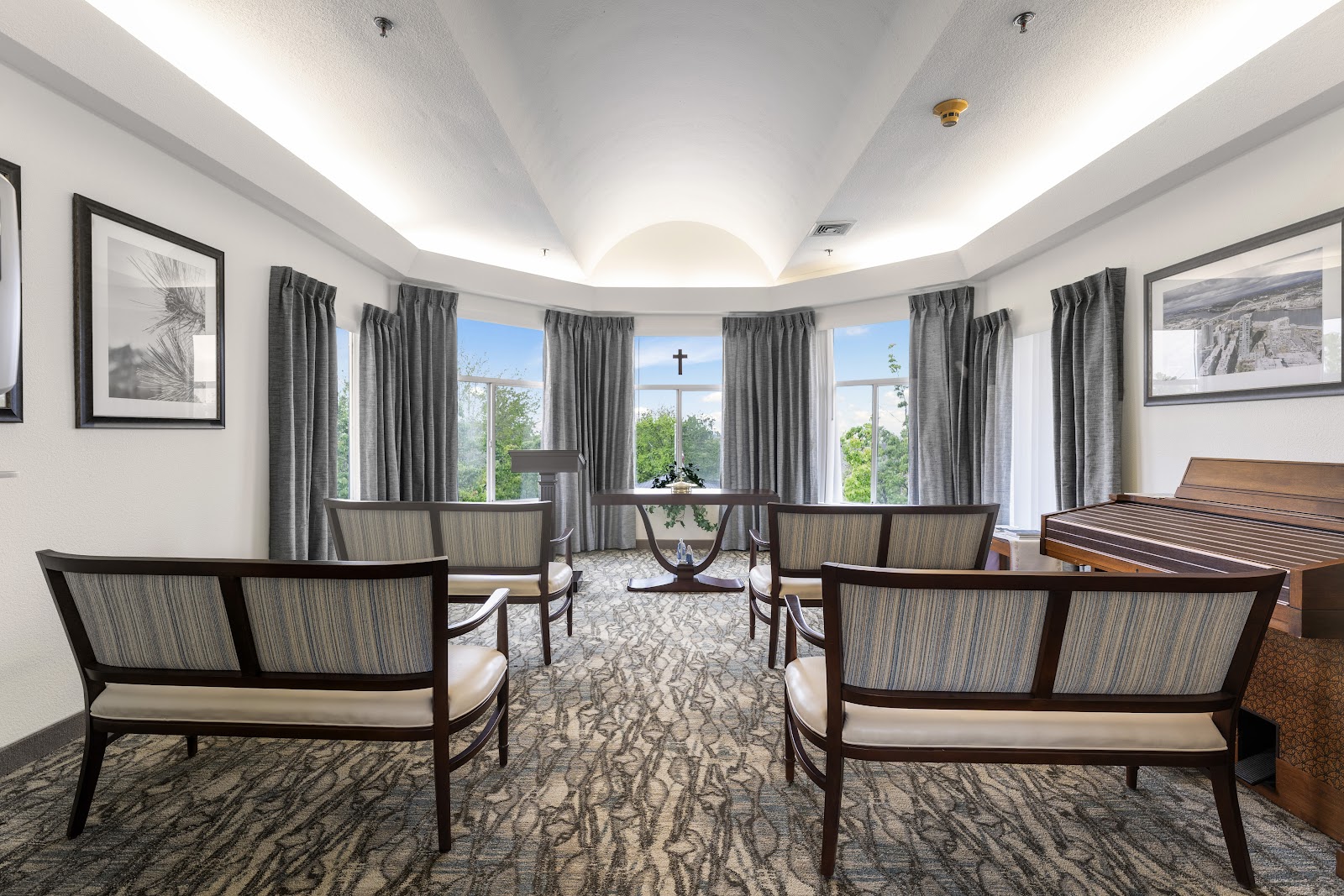 Parkrose Chateau Gracious Retirement Living