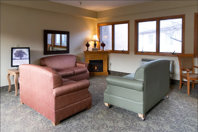Colonial Oaks Retirement Community