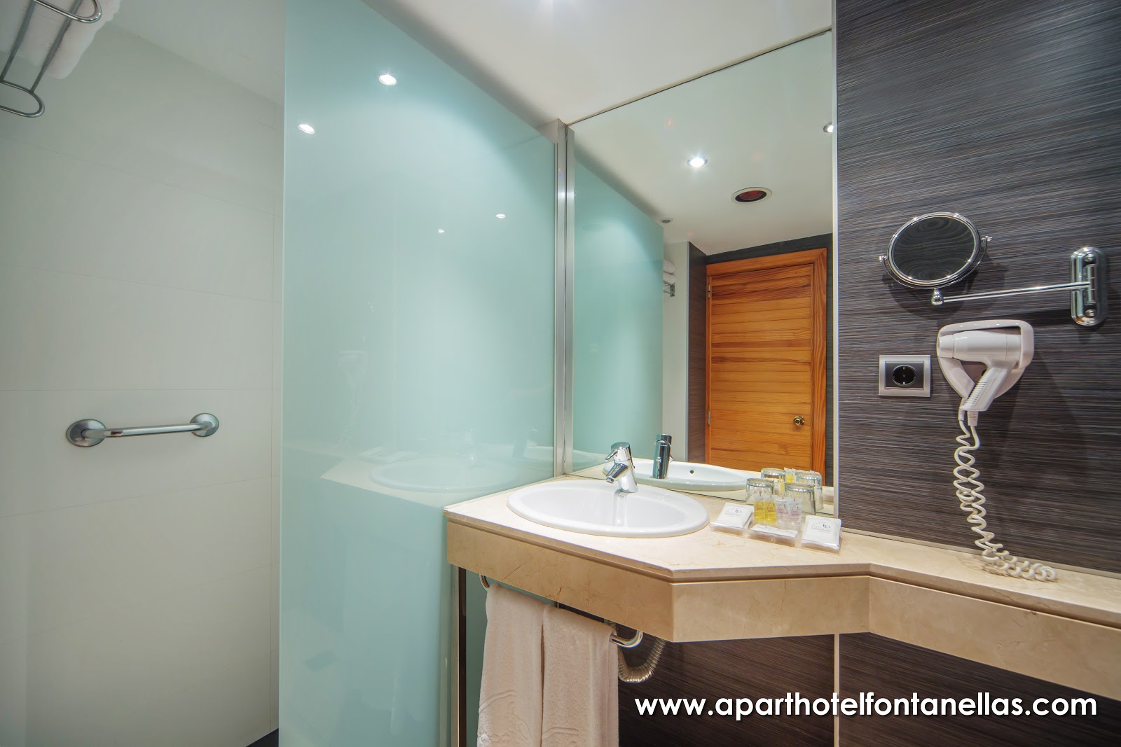 Aparthotel Fontanellas Playa
