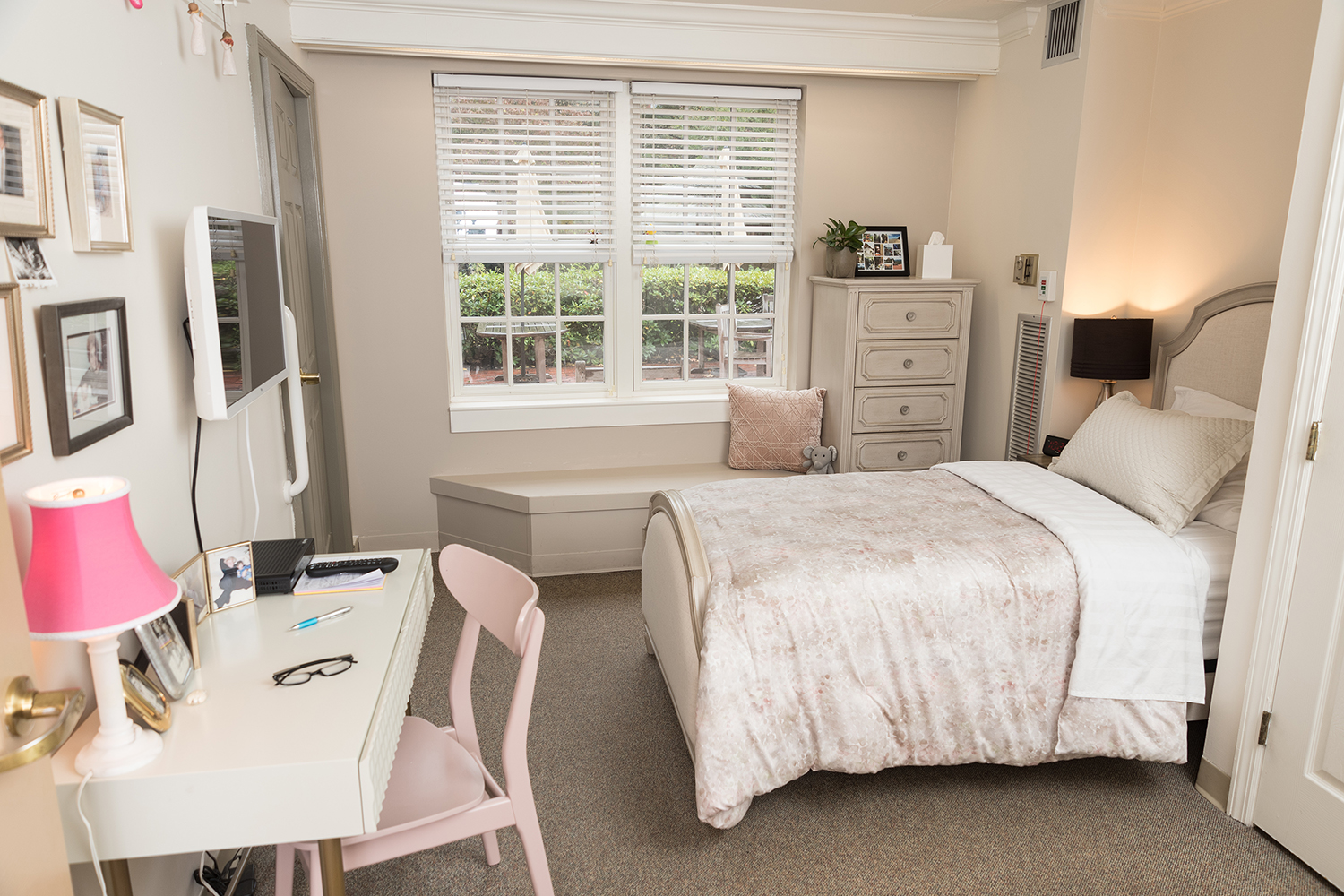 Rogerson House Memory Care Assisted Living & Day Program