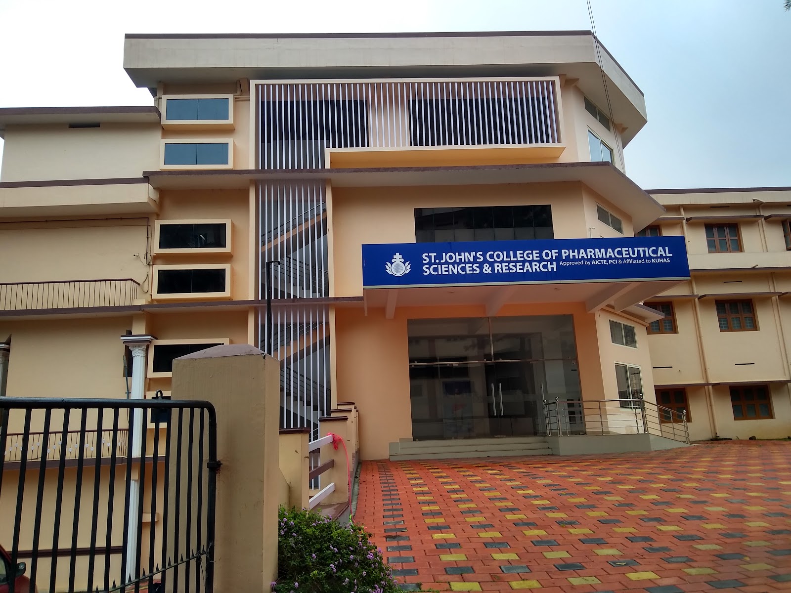 St John's College of Pharmaceutical Sciences and Research