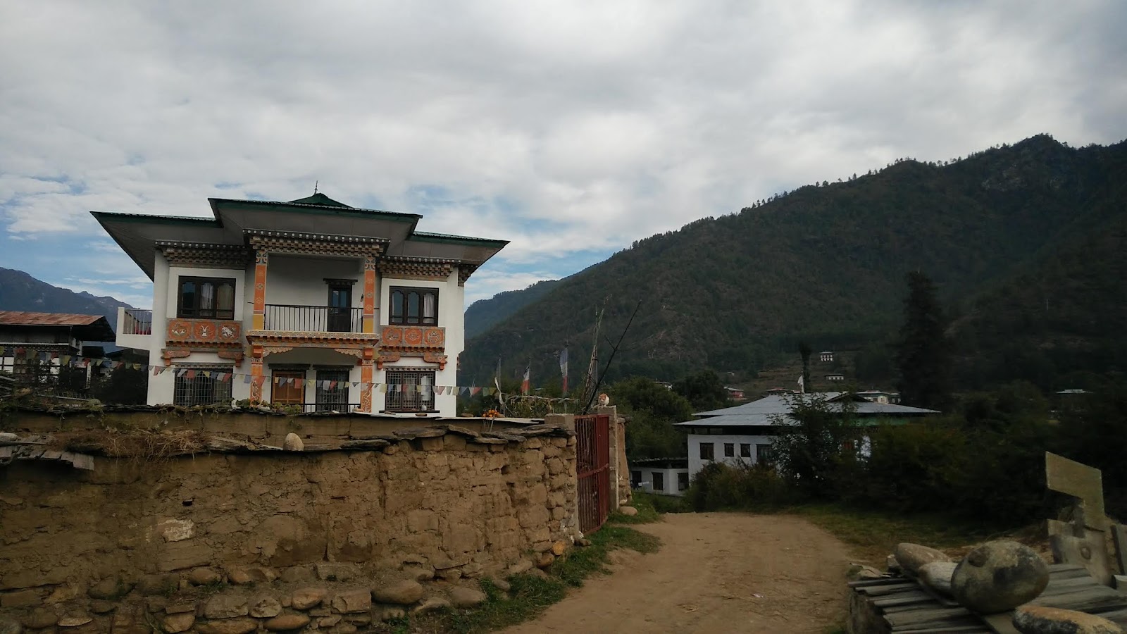 Ama's Village Lodge Paro
