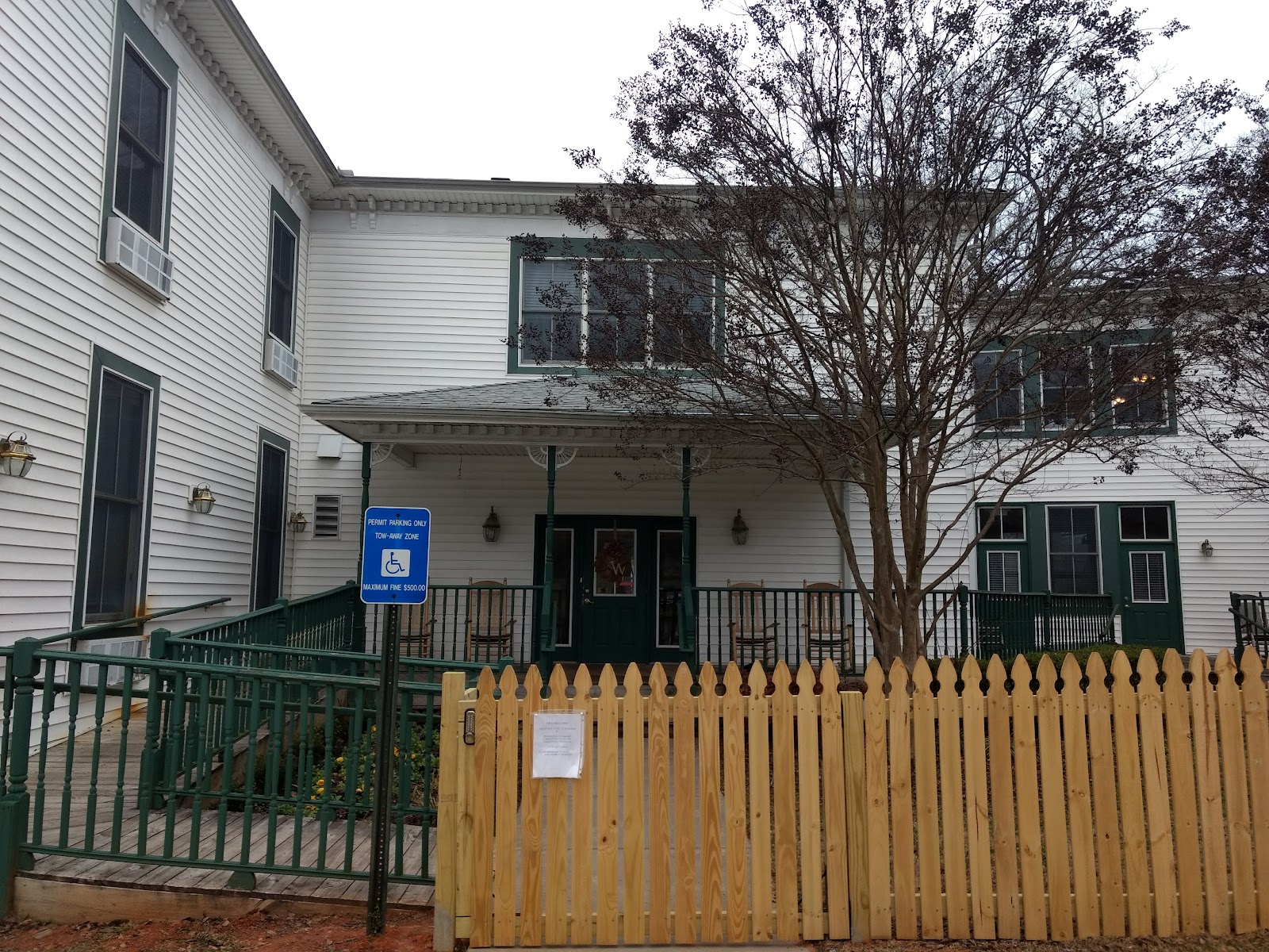 Burnt Hickory Residences