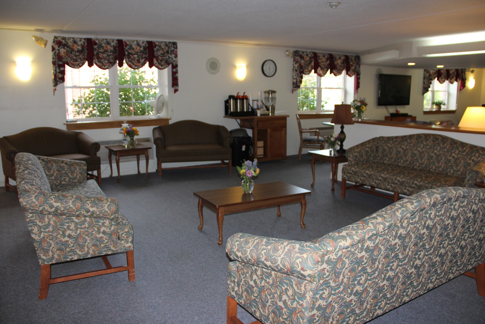 Ligonier Gardens Personal Care & Retirement Home