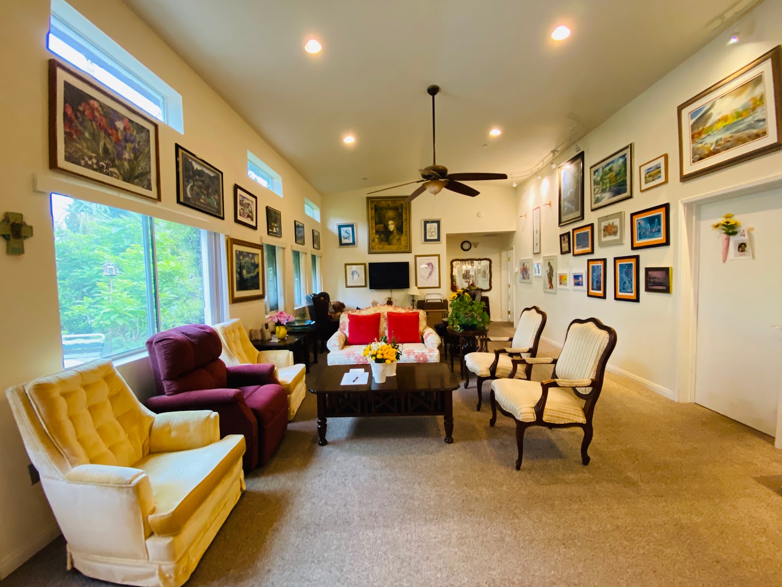 Huntington Manor - Assisted Living Community