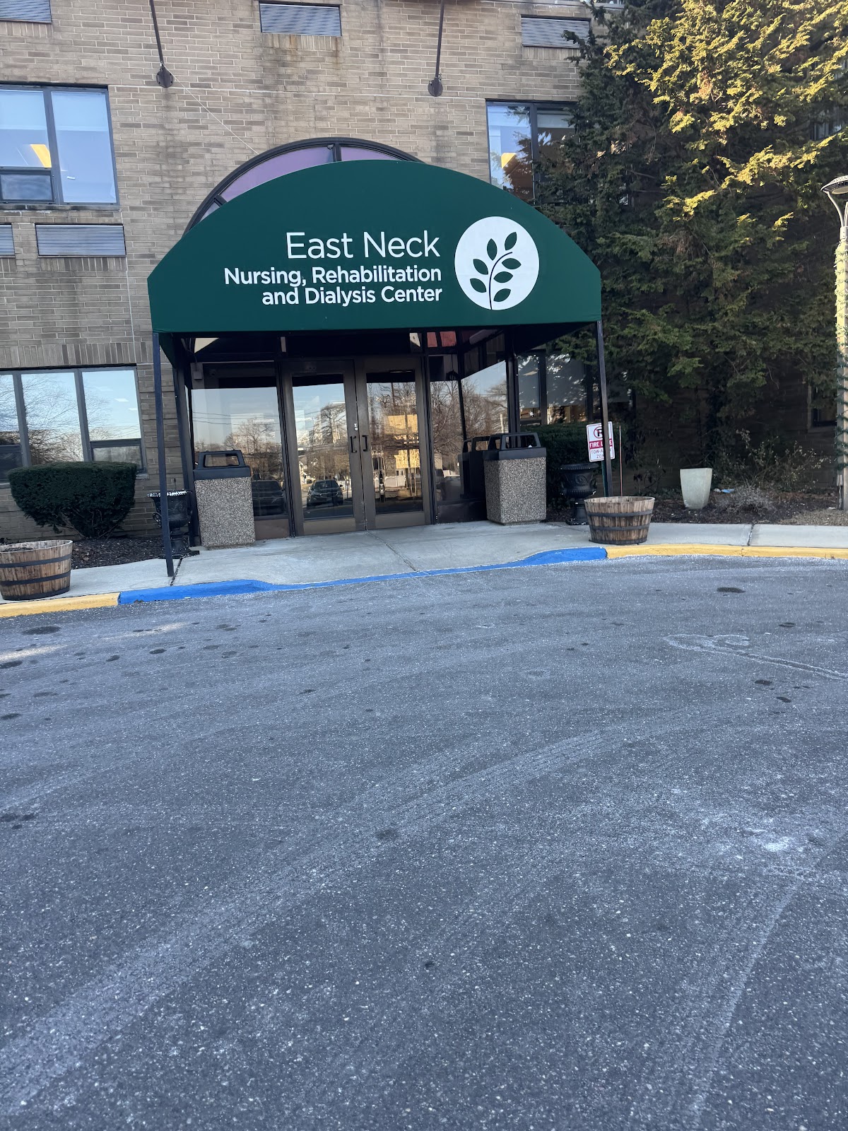 East Neck Nursing & Rehabilitation Center