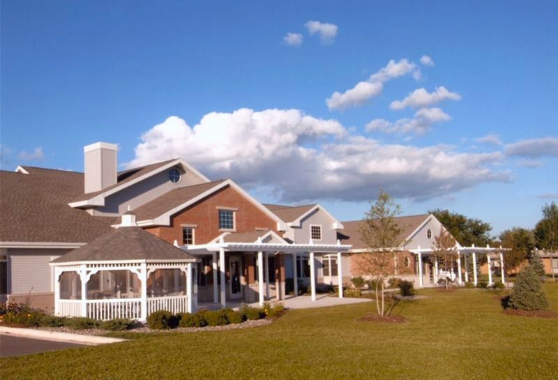 Rennes Health & Rehab Center - De Pere