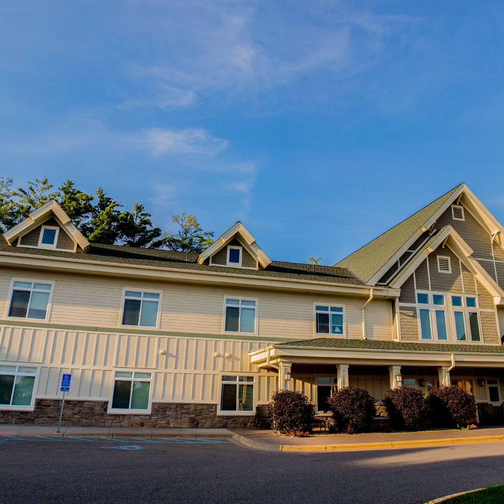 White Pine Advanced Memory Care and Men's Memory Care - Inver Grove Heights
