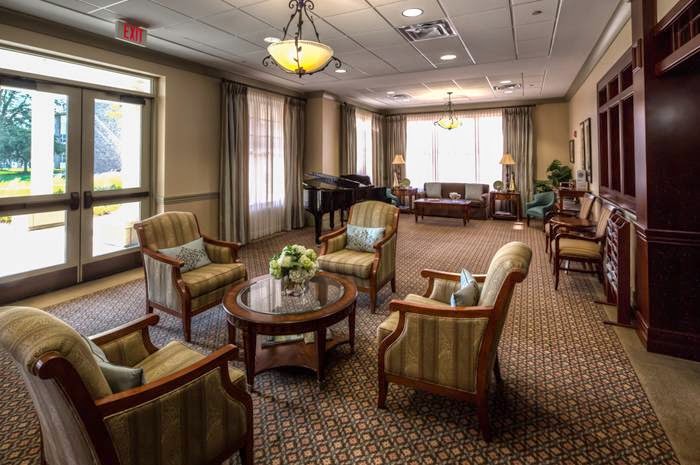 Covenant Living at the Holmstad