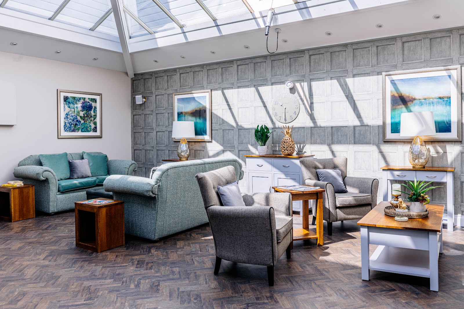 Barchester - Oulton Park Care Centre