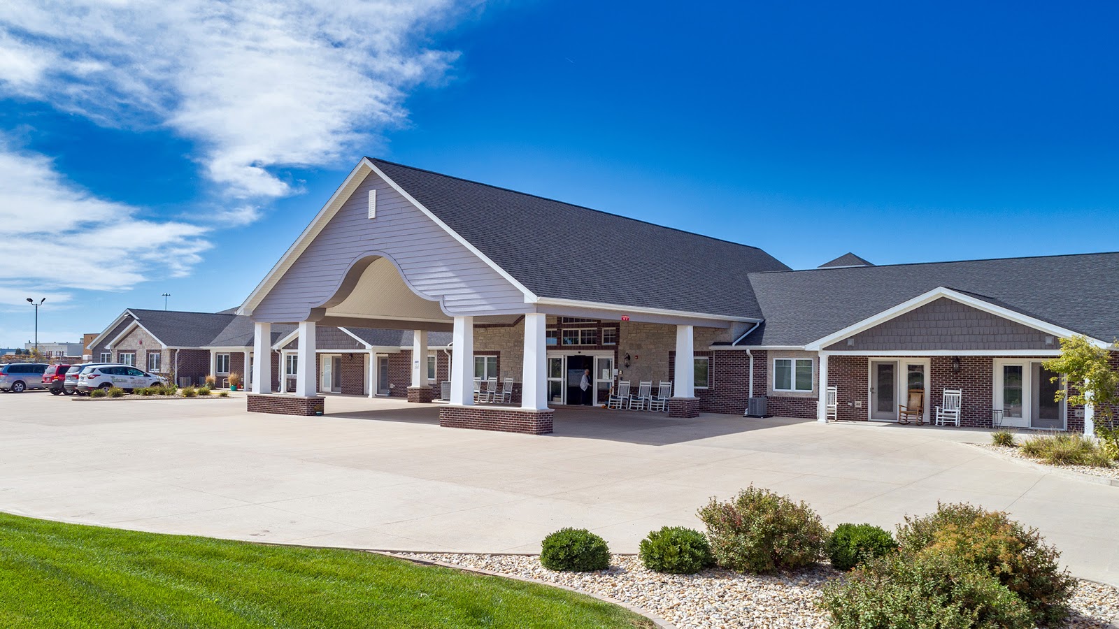 Villas of Holly Brook Assisted Living: Morton, IL
